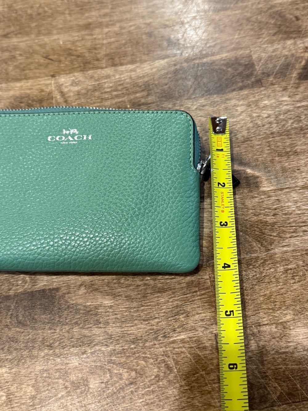 Coach Green Pebbled Leather Wristlet with Silver Logo - Picture 6 of 8